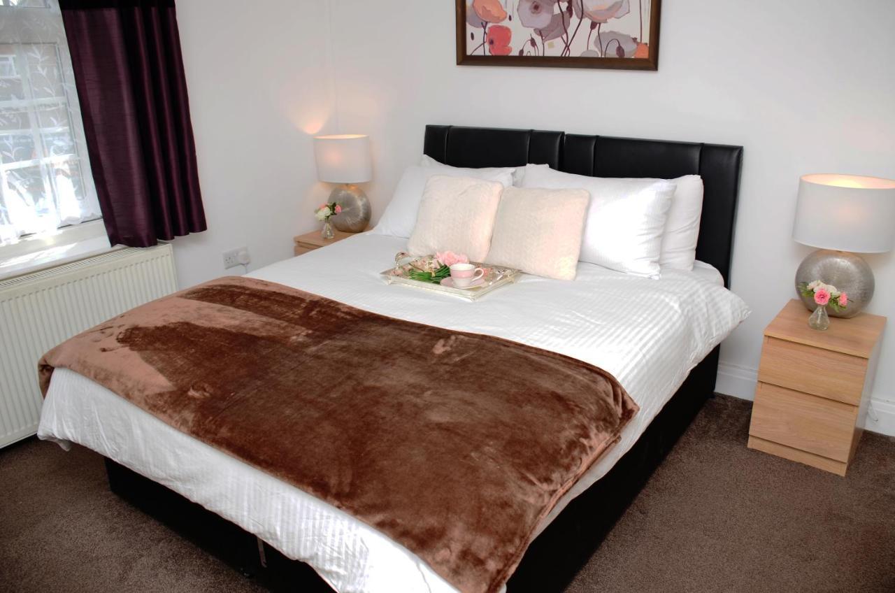 29Ew Dreams Unlimited Serviced Accommodation- Staines - Heathrow Stanwell Extérieur photo